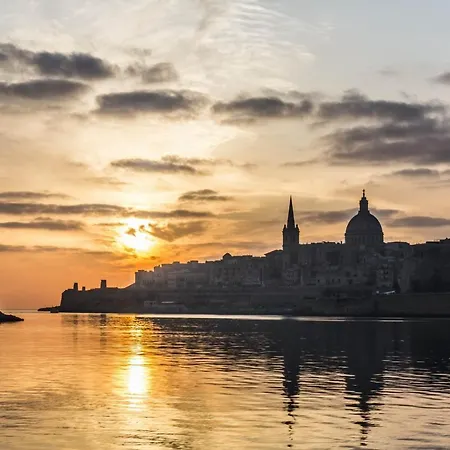 Sir William Reid Appartamento Sliema