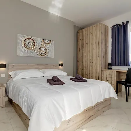 Sir William Reid * Sliema